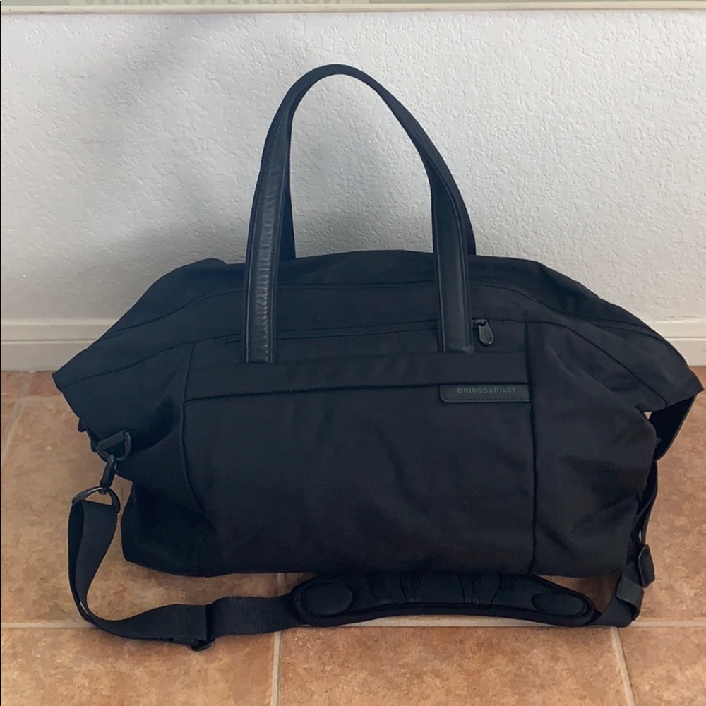 Great condition Briggs & Riley Large Weekender